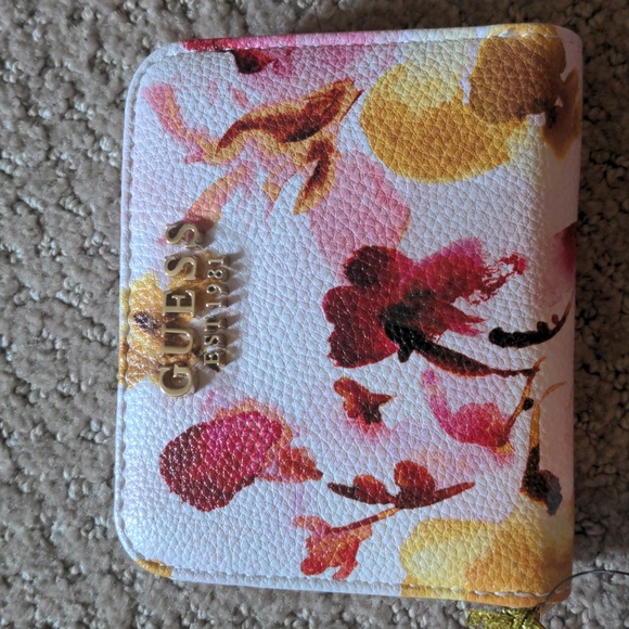 Guess Handbags - GUESS Floral Wallet NWT